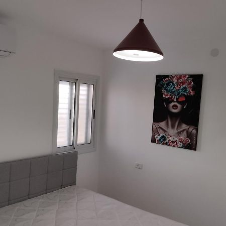 Apartament תות Beersheba Zewnętrze zdjęcie