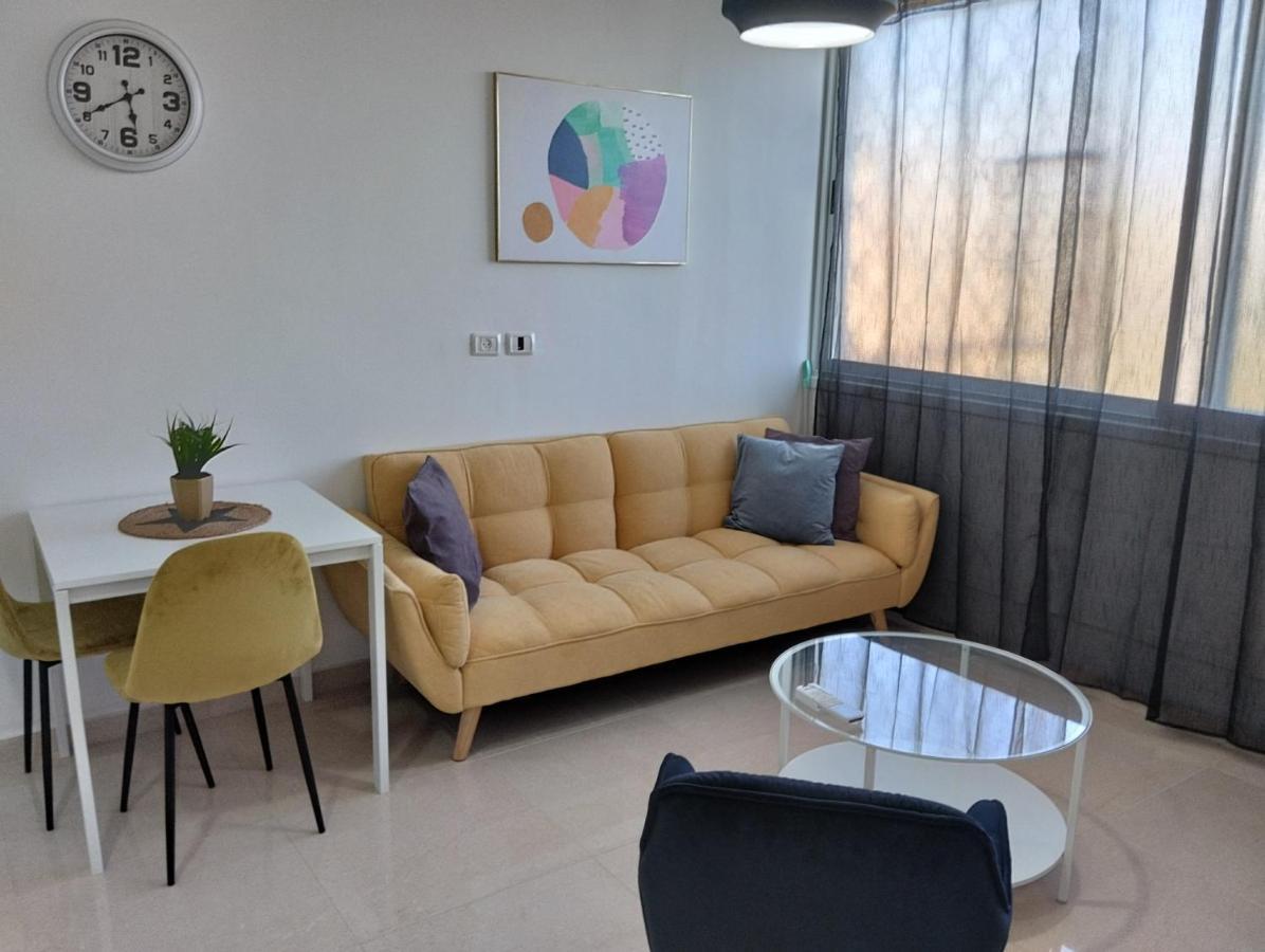 Apartament תות Beersheba Zewnętrze zdjęcie